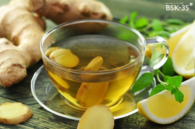 Ăn thức ăn nóng ấm và có tính nhiệt