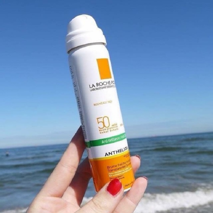 Xịt chống nắng body La Roche Posay Anthelios Spray Invisible