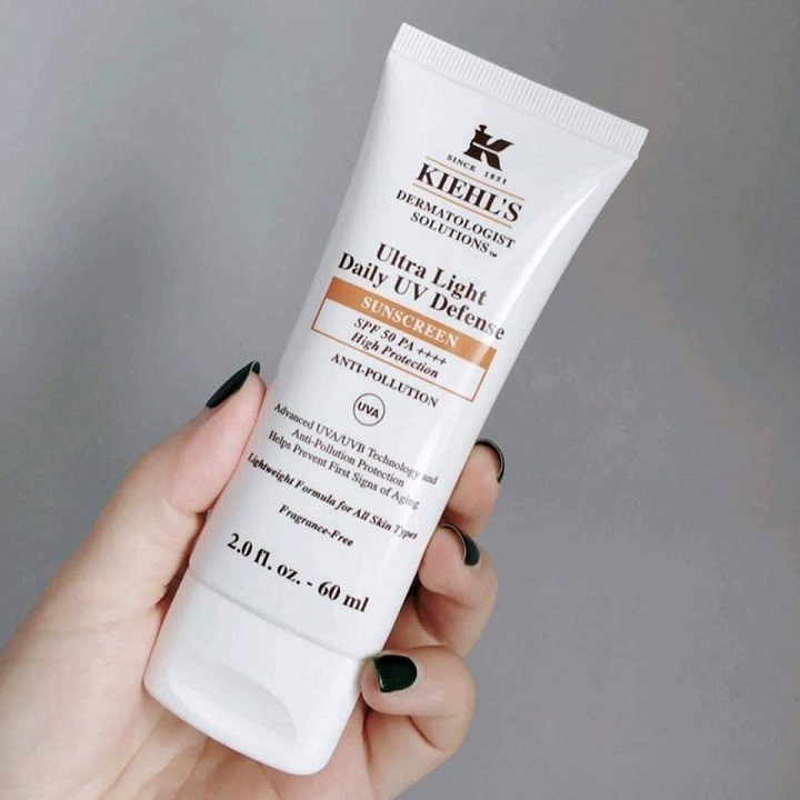 Ultra Light Daily UV Defense SPF50 PA++++ Anti-pollution Kiehl’s cay mắt